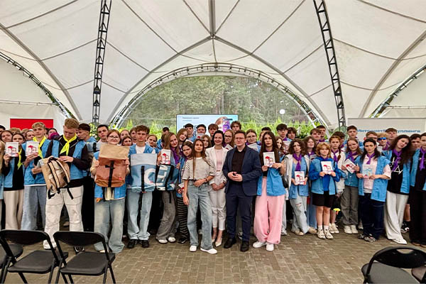 МТС провела день против кибербуллинга в лагере «Зубренок» МТС провела день против кибербуллинга в лагере «Зубренок»